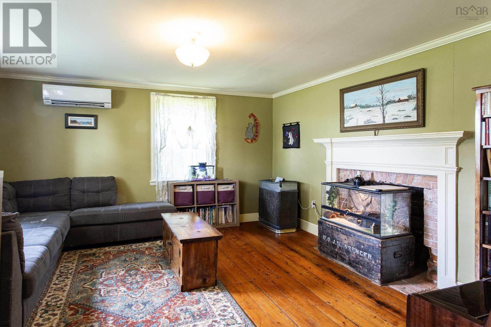 Property 18 of 38 of 7455 Highway 1