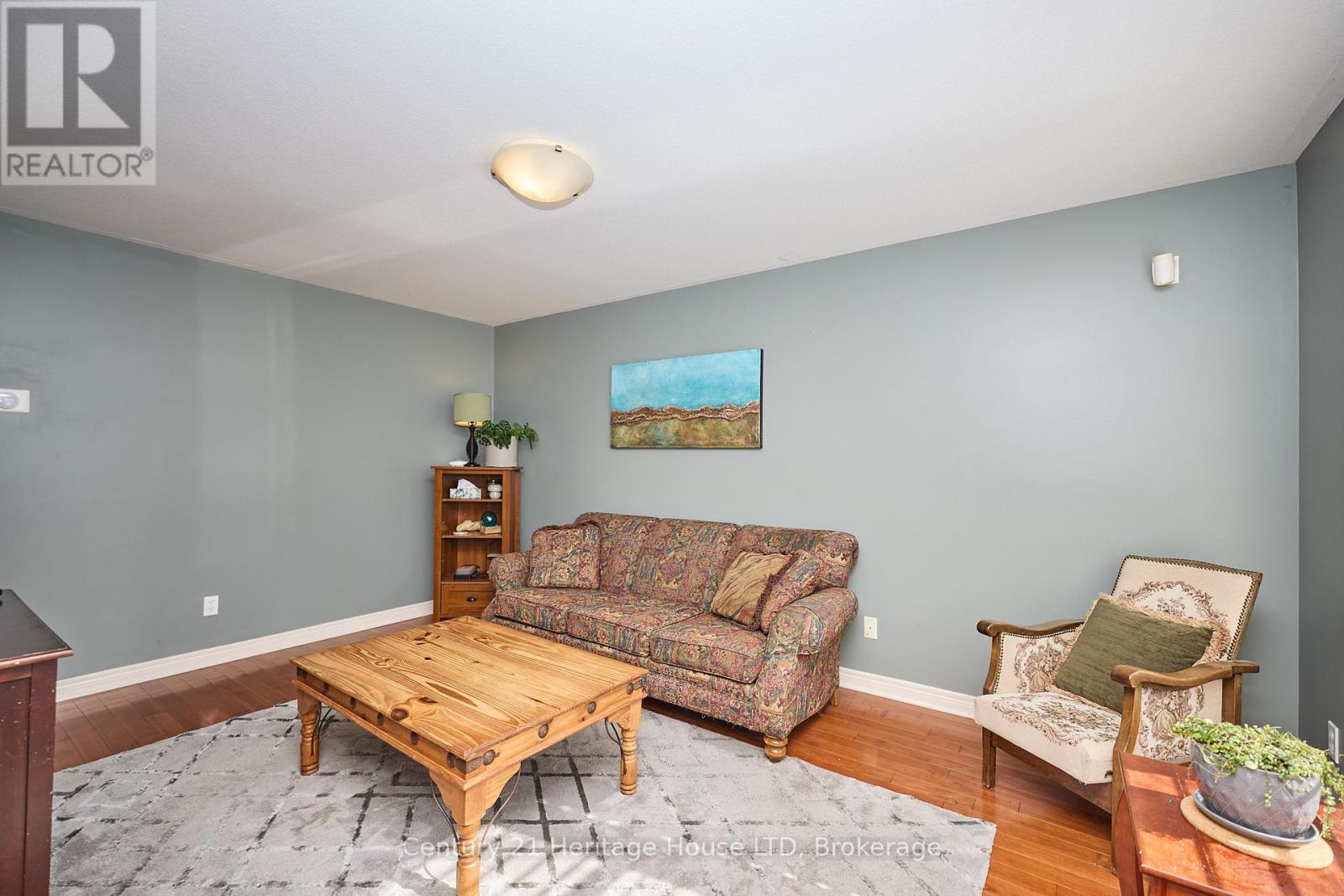 4 ARLENE STREET - 14