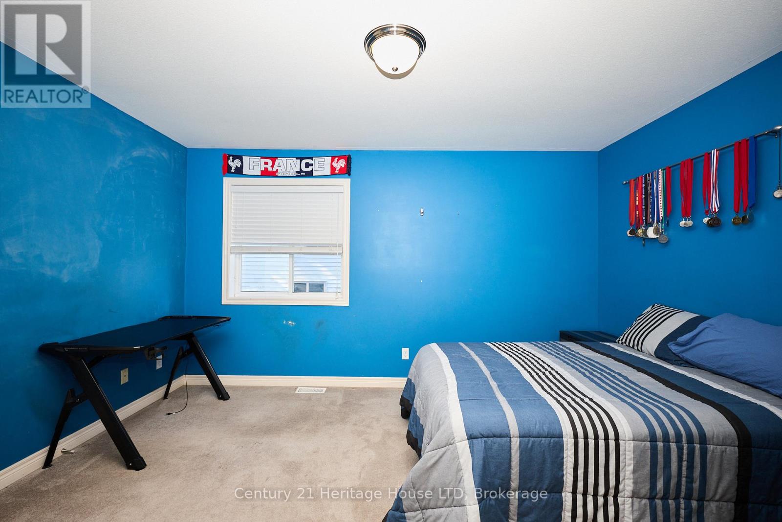 4 ARLENE STREET — photo 29