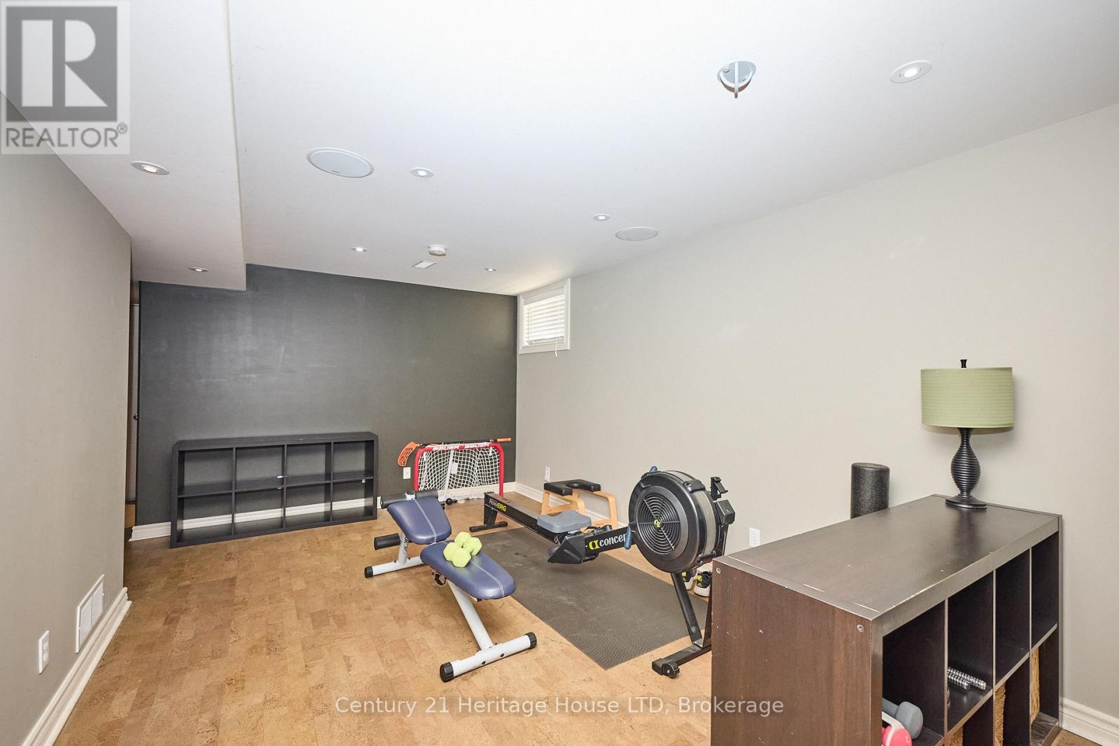 4 ARLENE STREET - 34