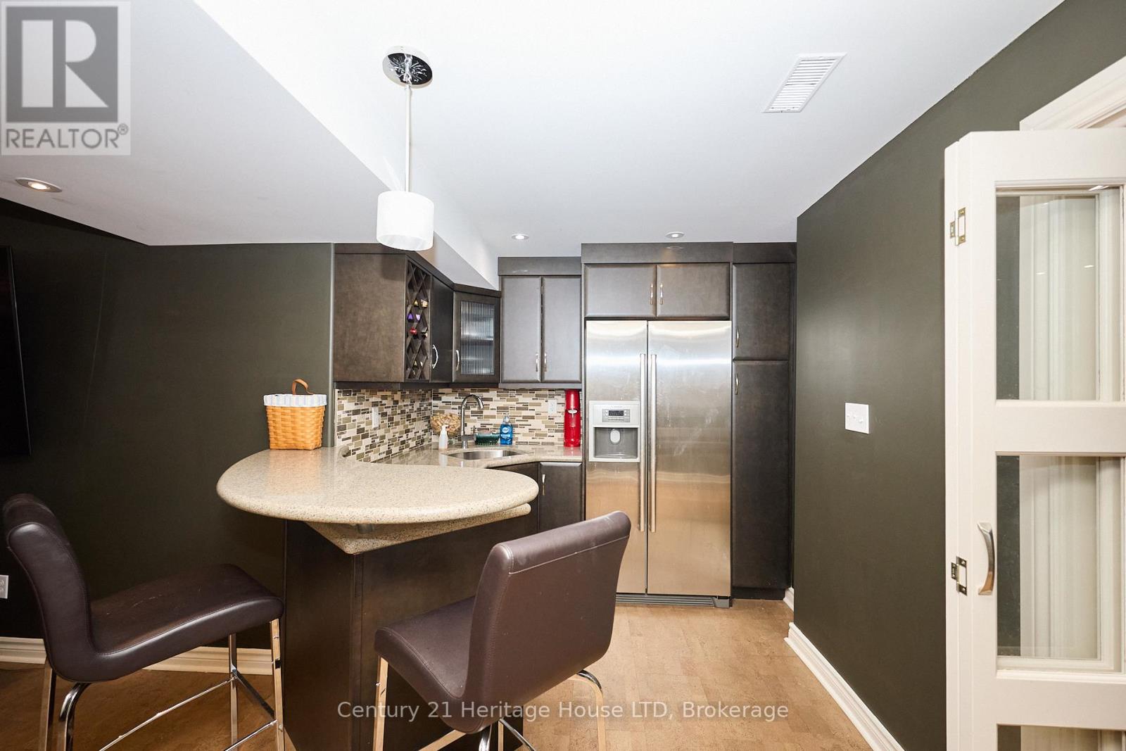 4 ARLENE STREET — photo 35
