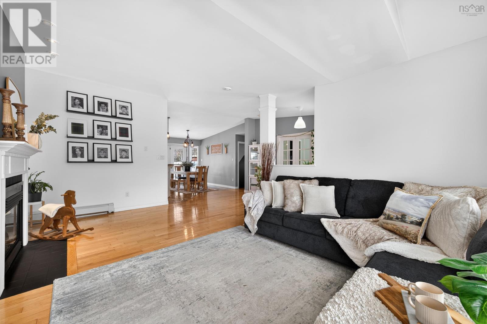 Property 14 of 49 of 53 Erinmore Drive