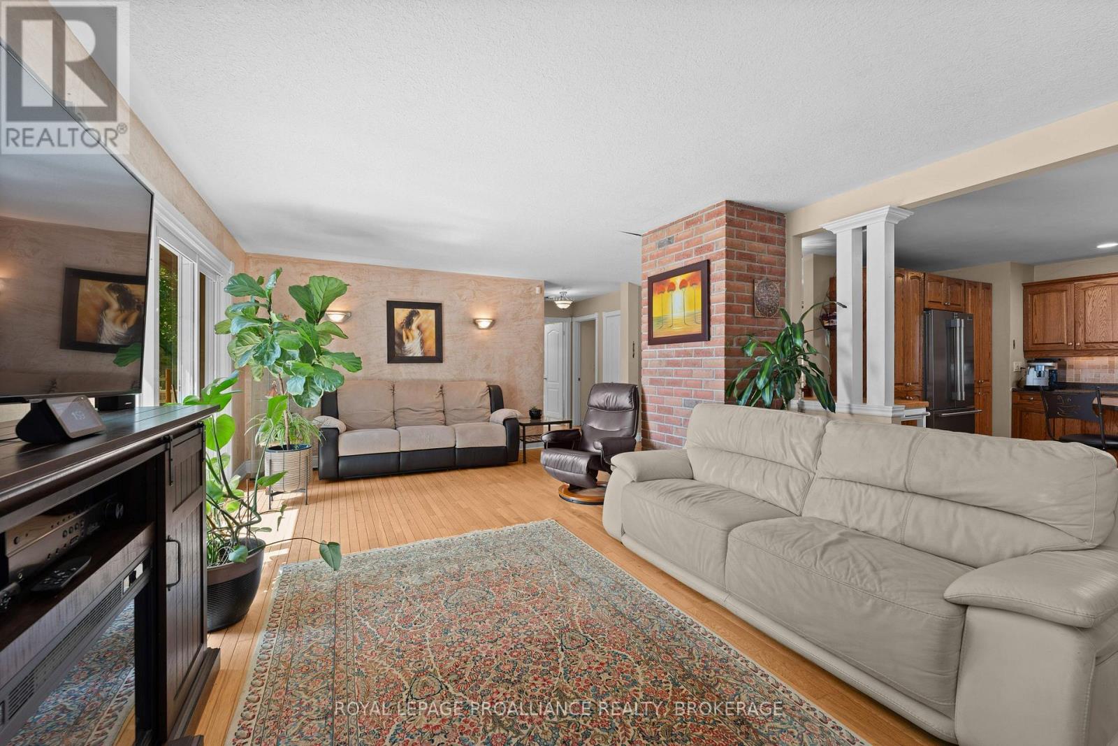 182 NICHOLSON POINT ROAD - 10