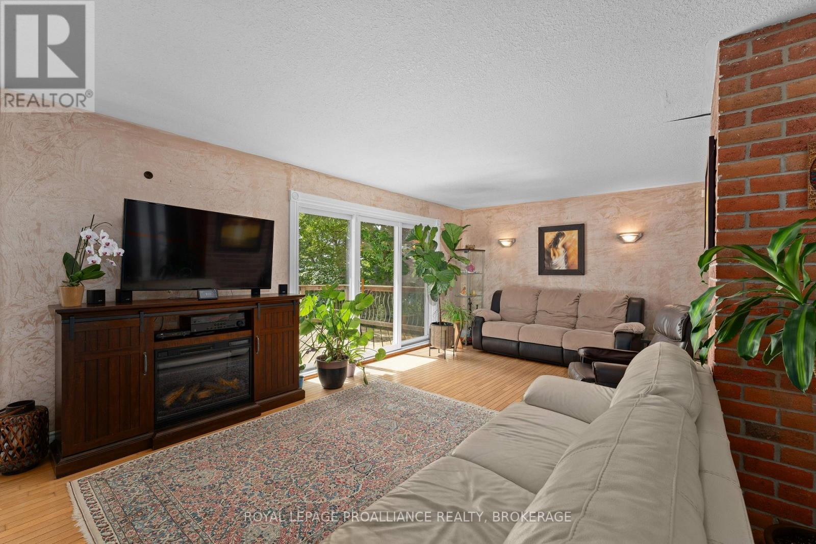 182 NICHOLSON POINT ROAD - 11
