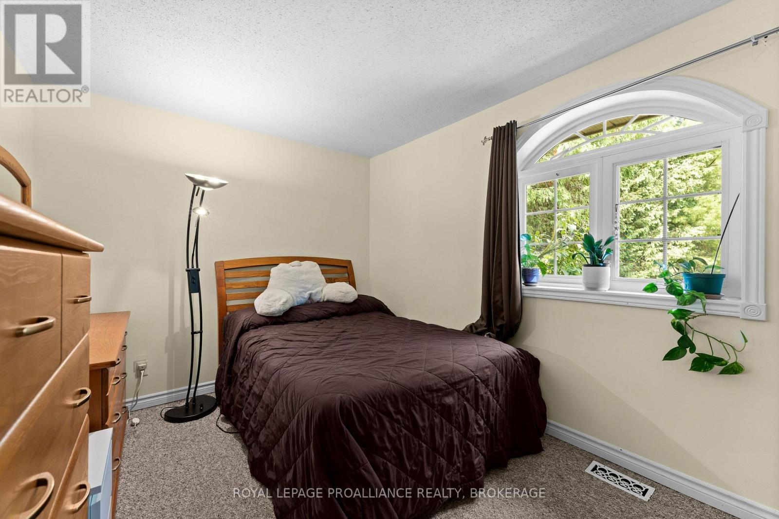 182 NICHOLSON POINT ROAD - 19