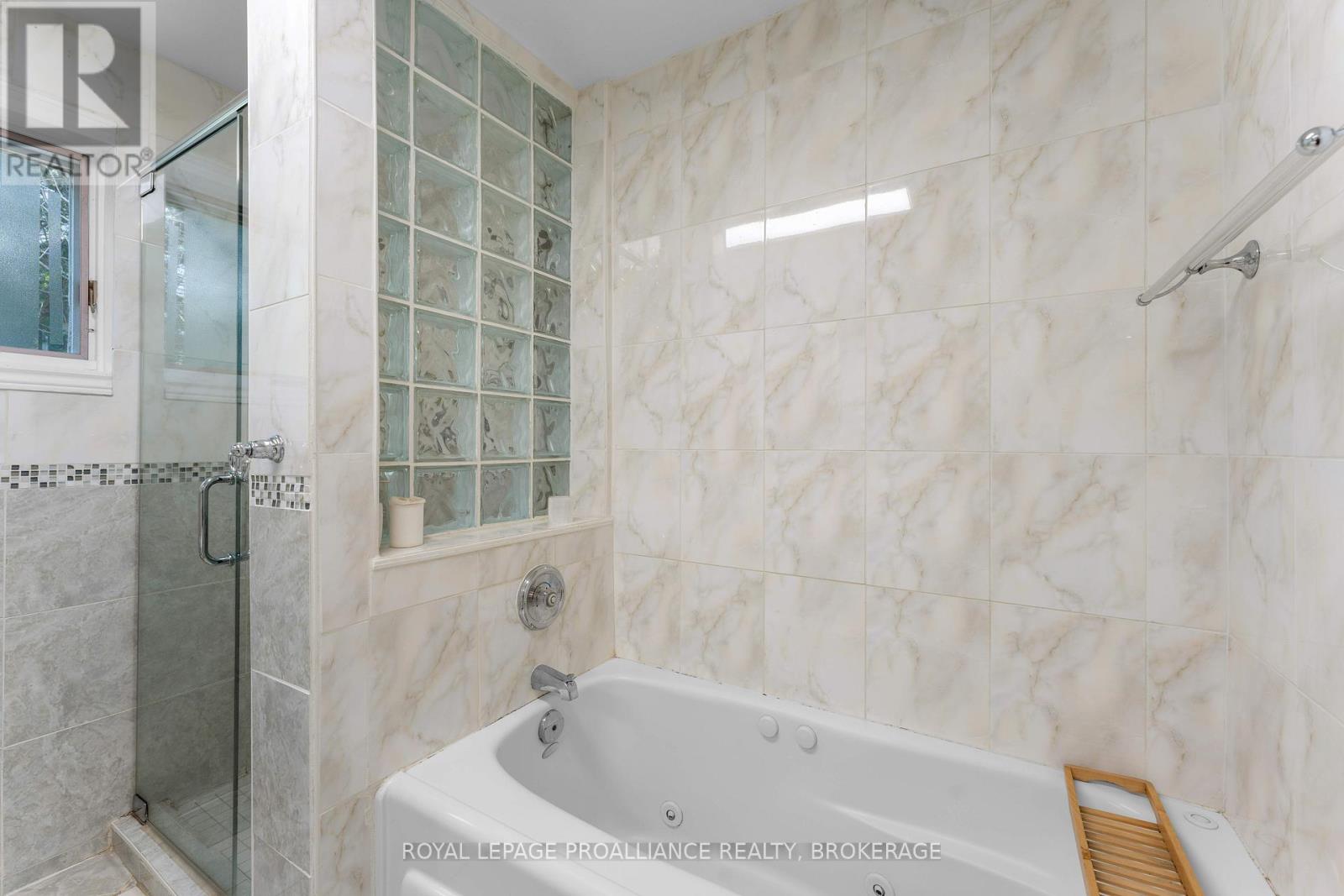 182 NICHOLSON POINT ROAD - 23
