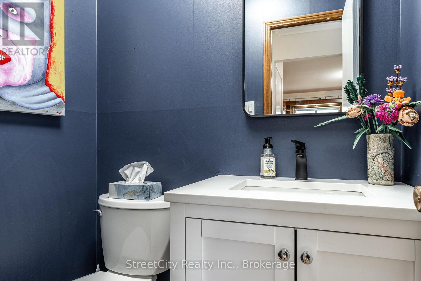 34 WHITE STREET - 18