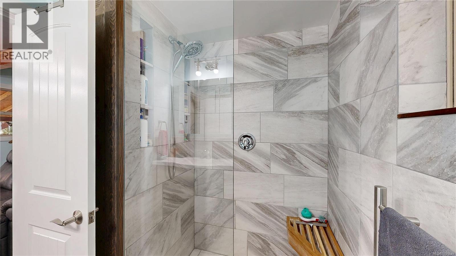 1211 HARRISON WAY - 13