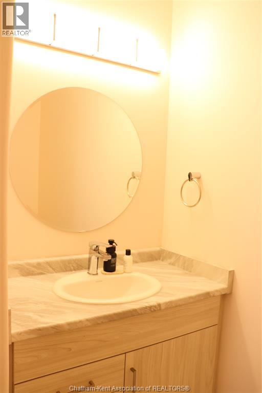2 Delft COURT - 10