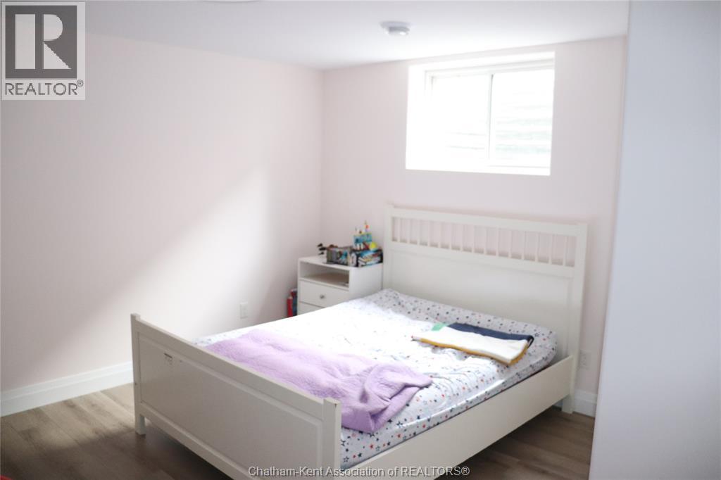 2 Delft COURT - 12