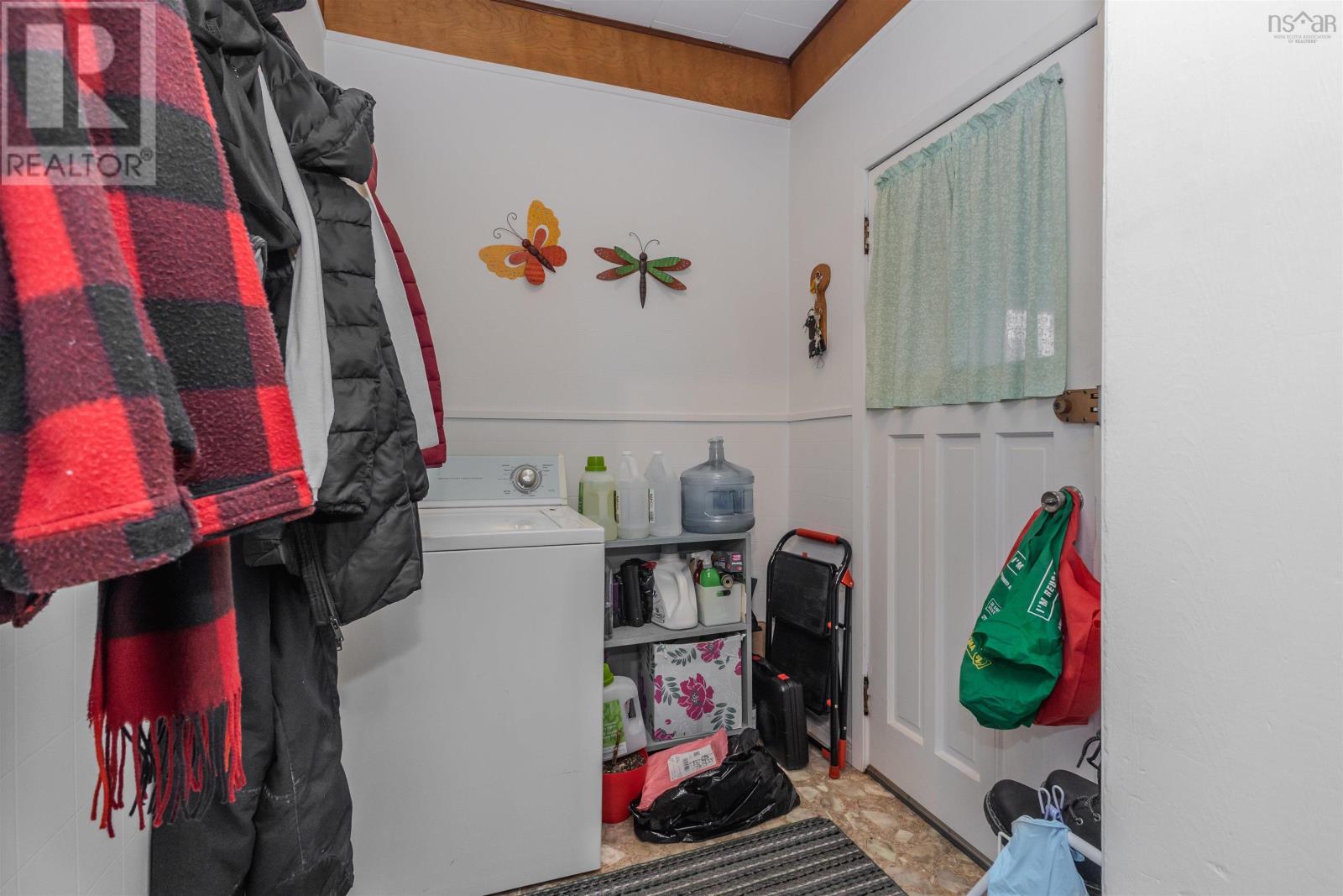 Property 13 of 47 of 218 york Street