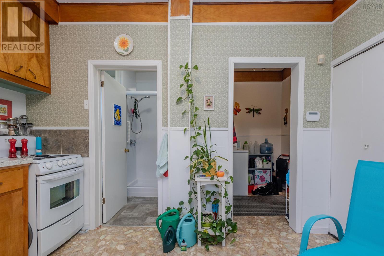 Property 14 of 47 of 218 york Street