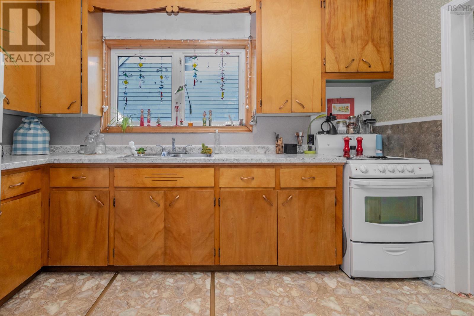 Property 19 of 47 of 218 york Street