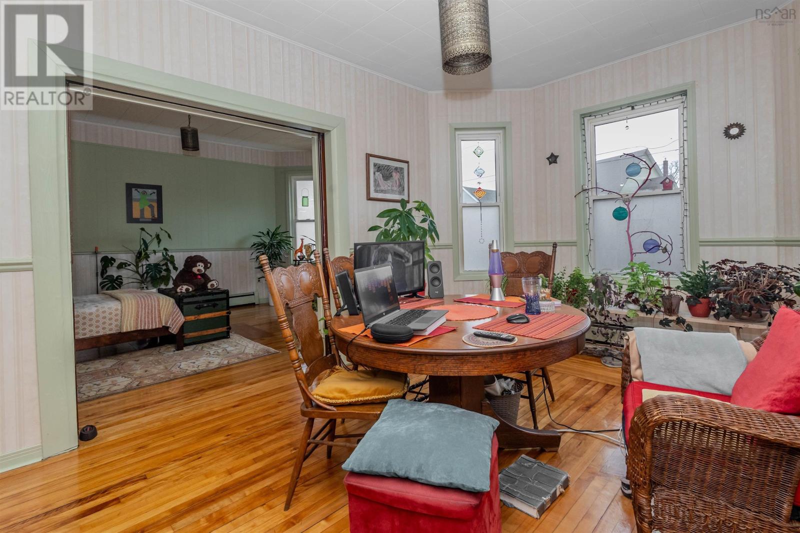 Property 24 of 47 of 218 york Street