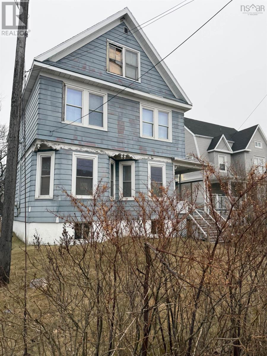 Property 2 of 47 of 218 york Street