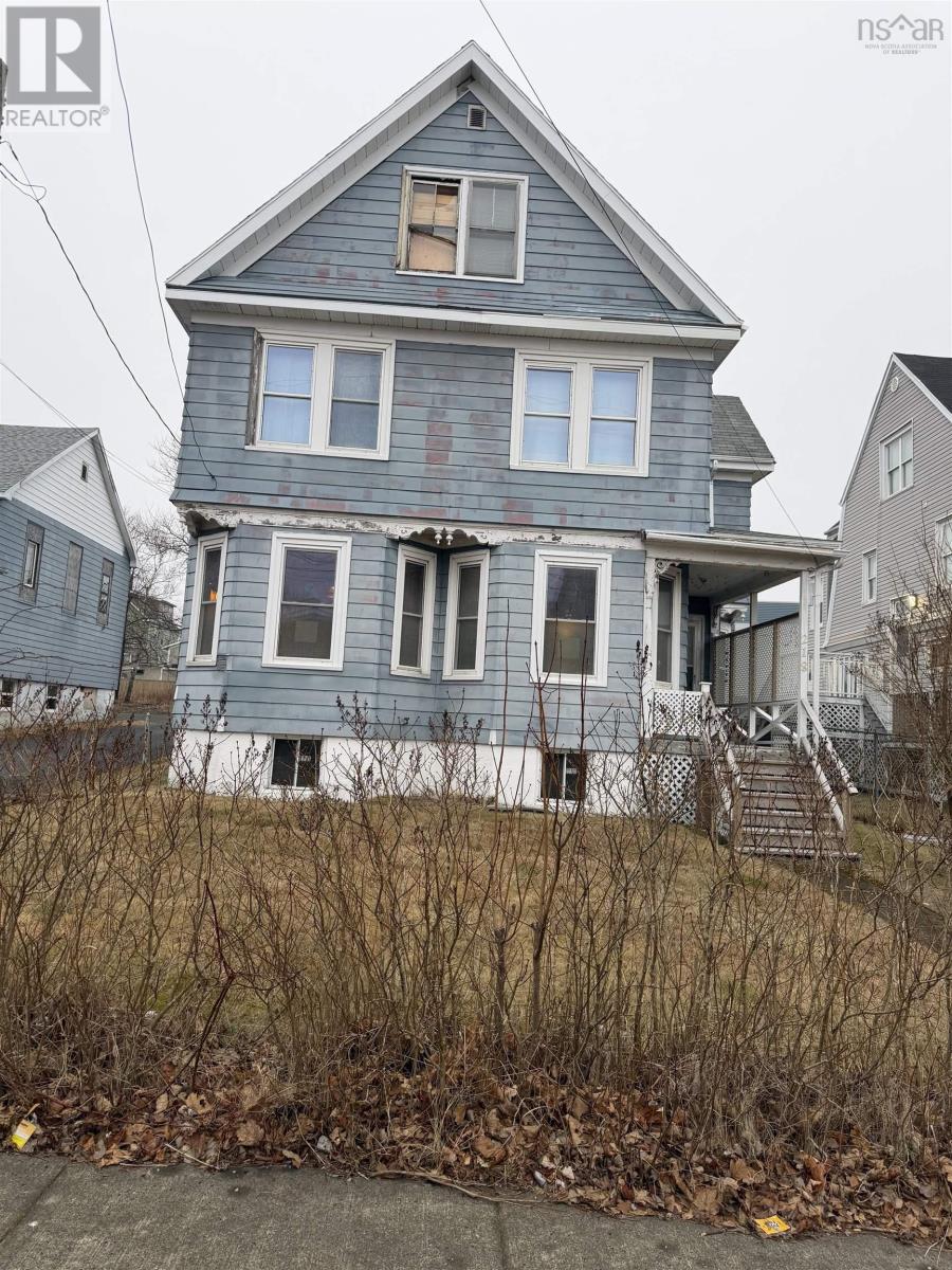 Property 9 of 47 of 218 york Street