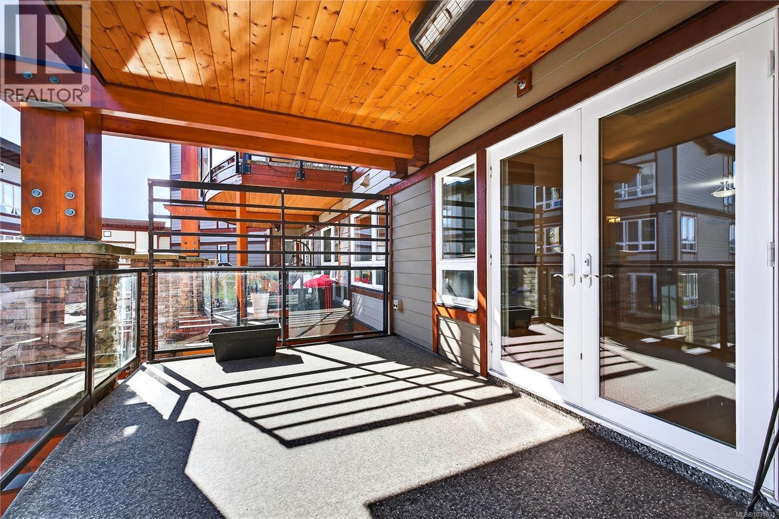 #202 6591 LINCROFT RD - 12