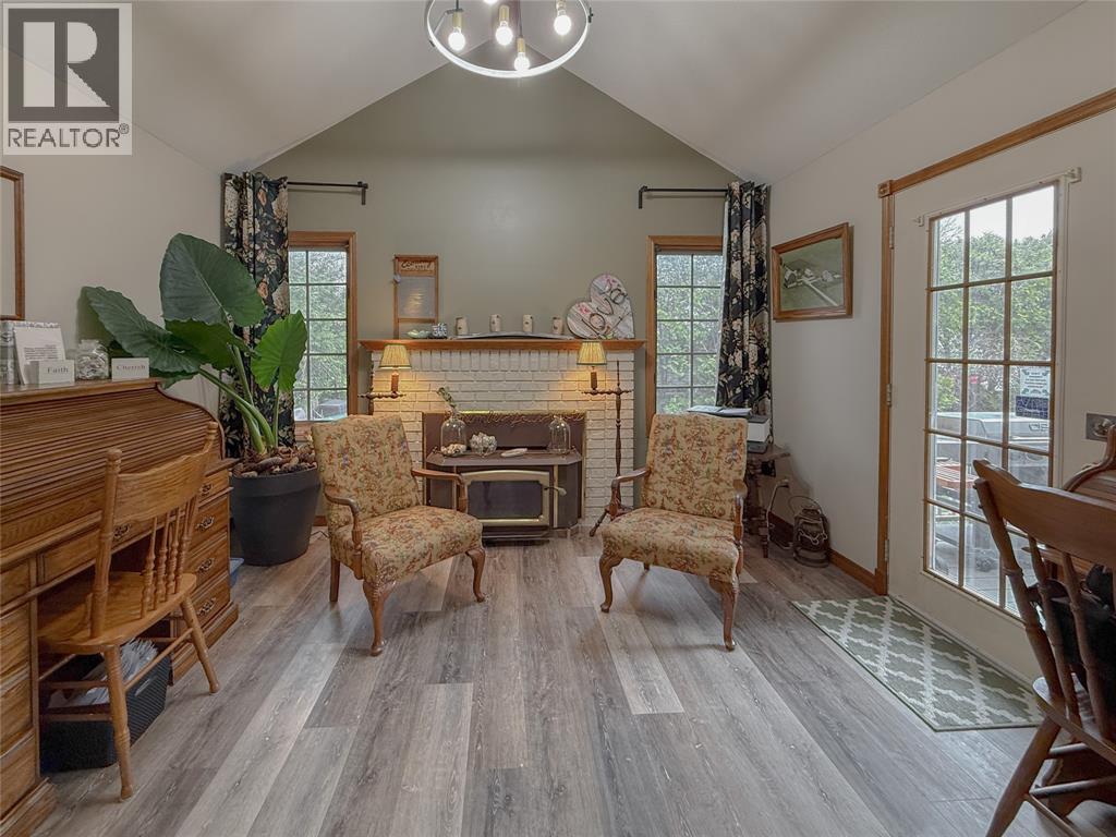 518 CAMDEN STREET - 5