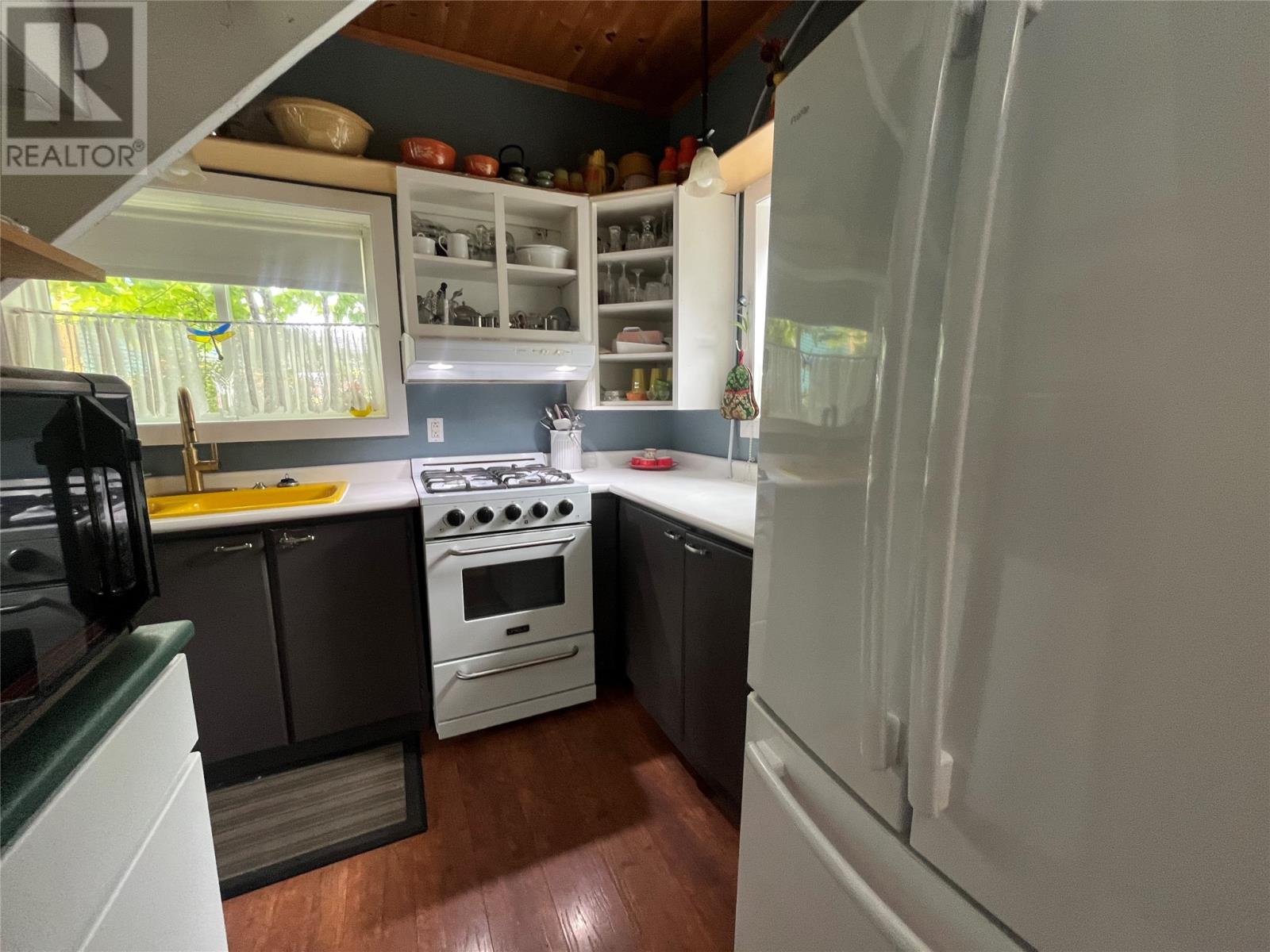 546 Bauline East Road - 18