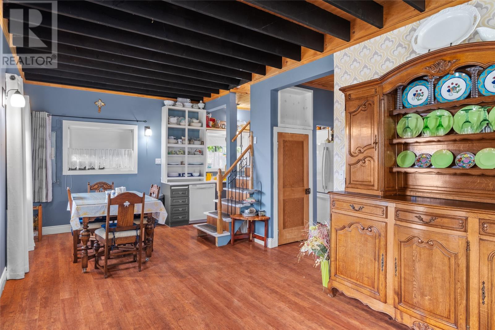 546 Bauline East Road — photo 43