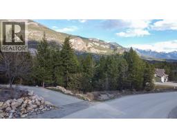 Lot 17 Copper Point Way, Windermere, BC V0B2L0 Photo 19