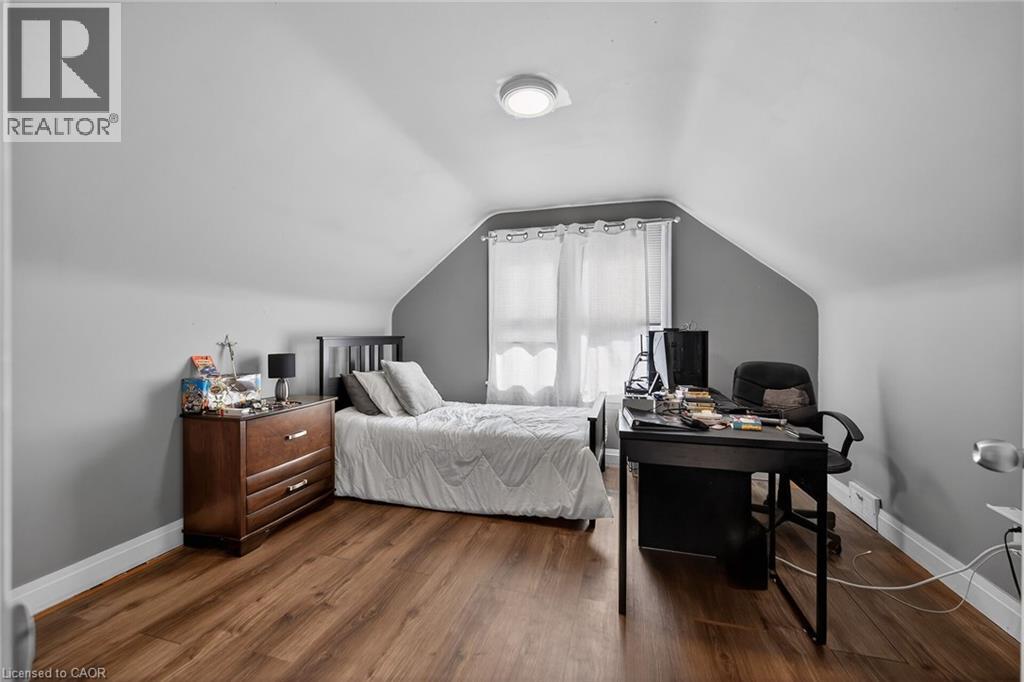 22 MARION PLACE - 21
