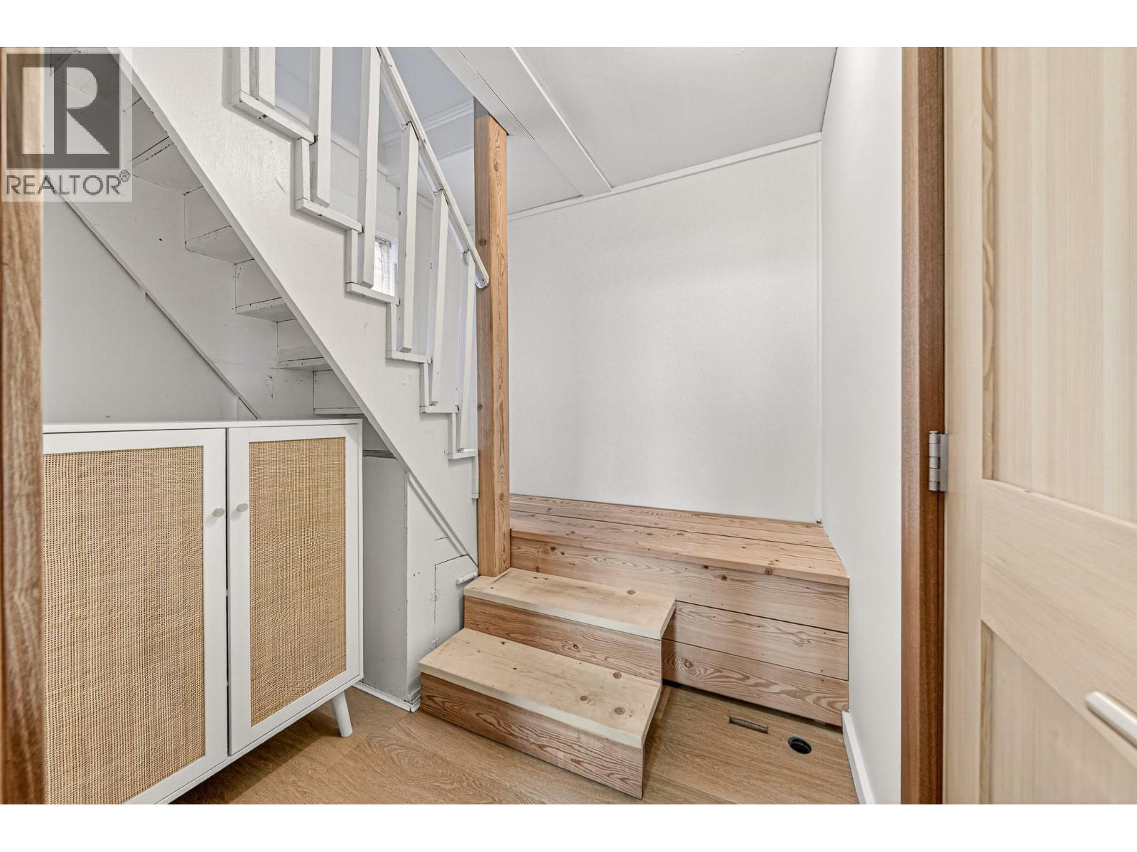 146 14TH STREET - 19