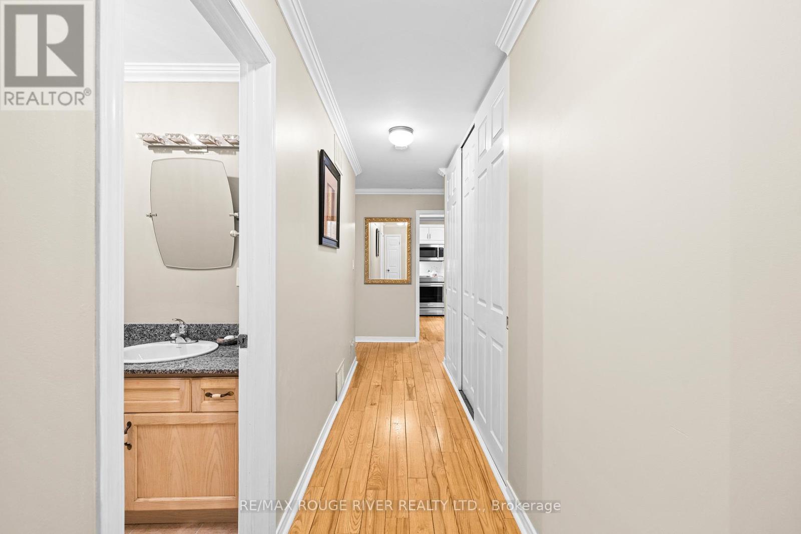 14 - 10126 LONGSAULT ROAD — photo 21