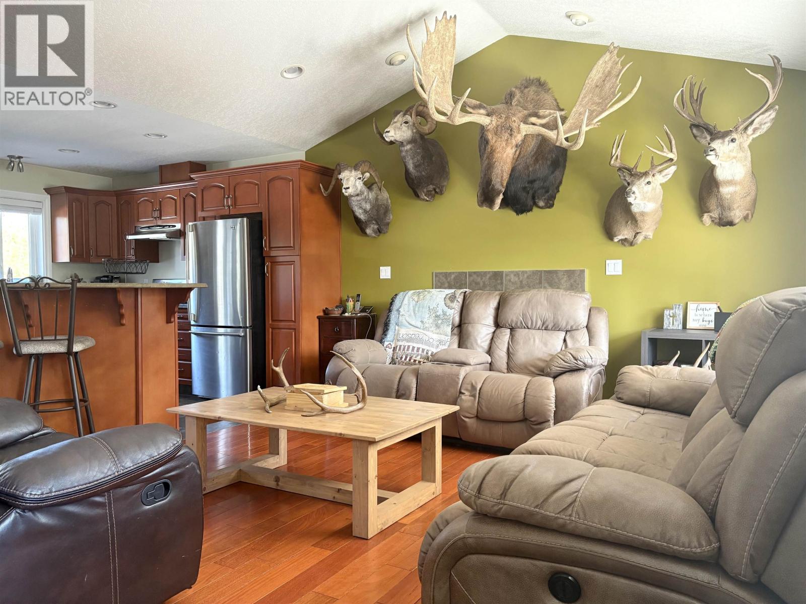 9133 SYKES ROAD - 10