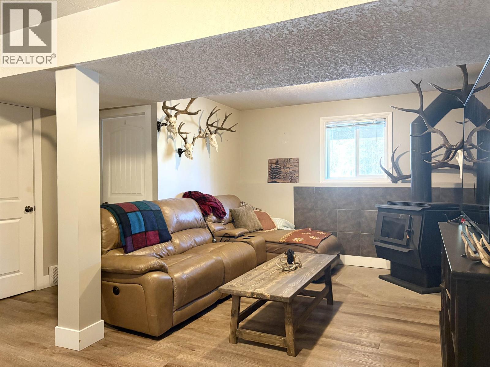 9133 SYKES ROAD - 23