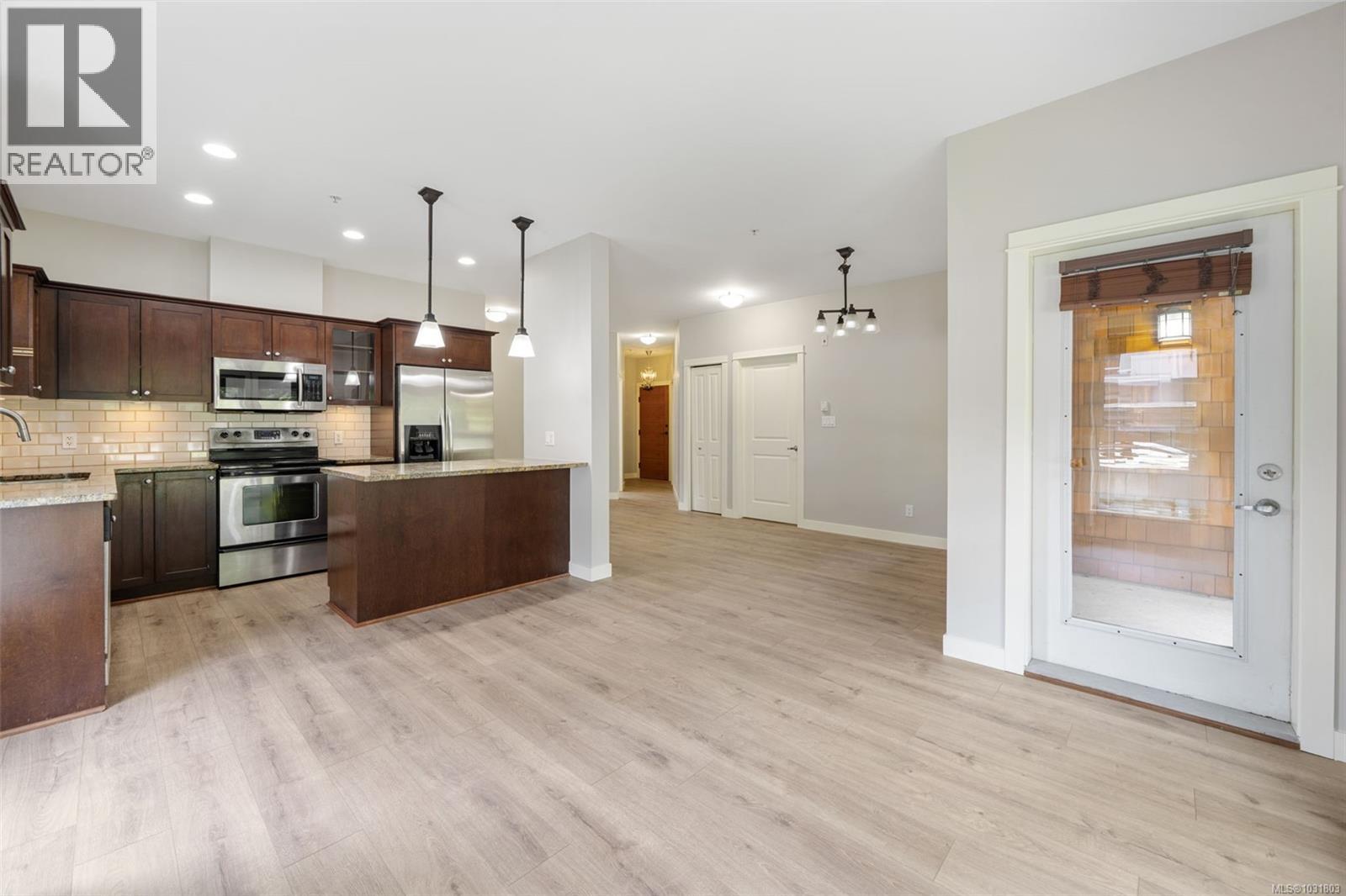 #210 201 NURSERY HILL DR - 8