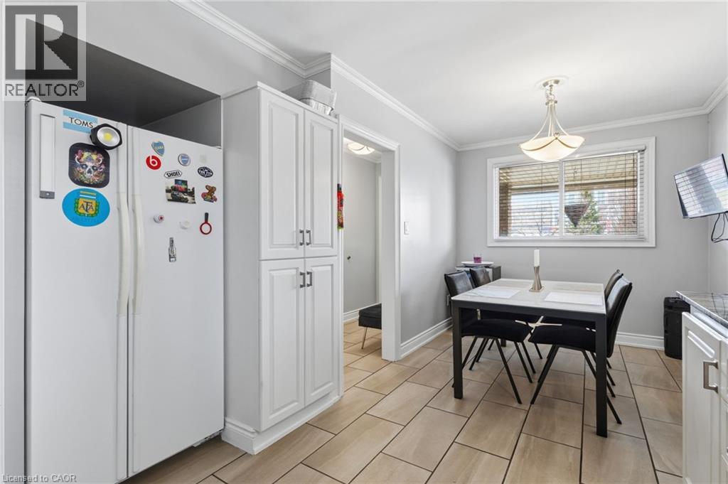 101 VICTOR BOULEVARD - 13