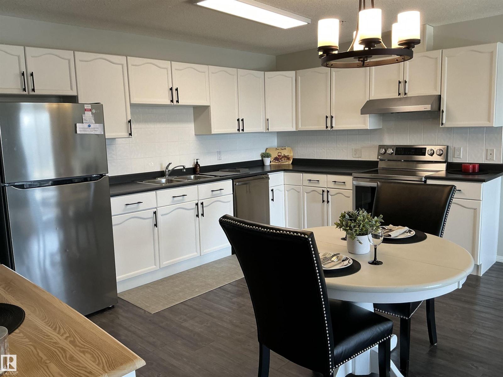 #207 592 HOOKE RD NW, Edmonton