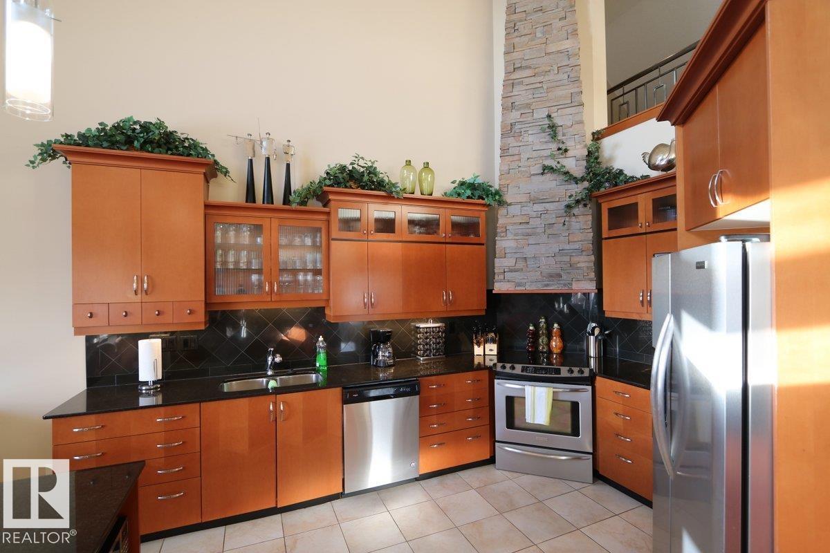 #1402 9707 105 ST NW, Edmonton