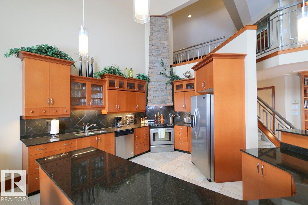 #1402 9707 105 ST NW, Edmonton