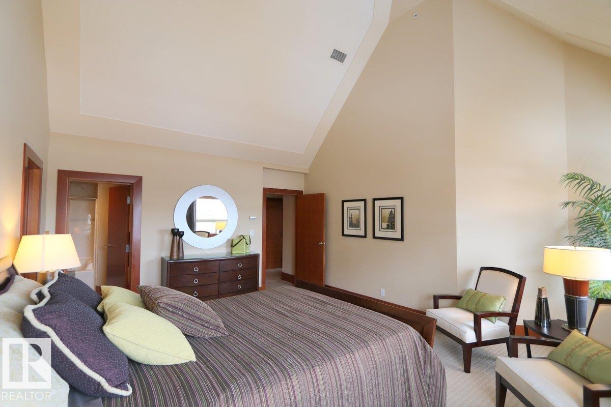 #1402 9707 105 ST NW, Edmonton