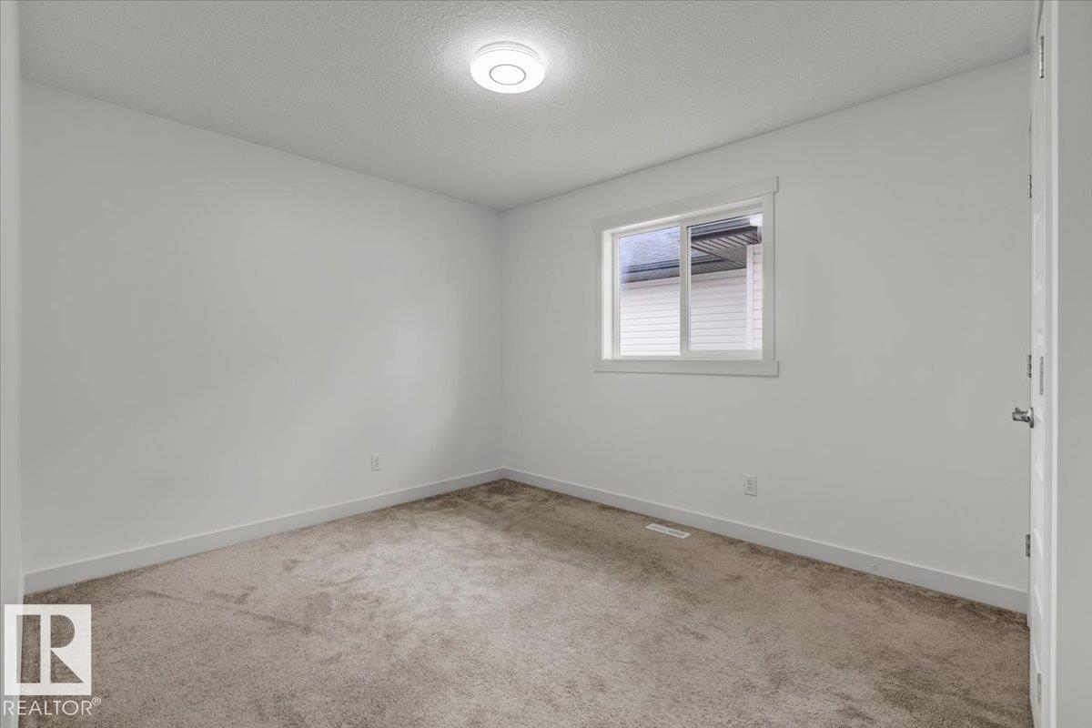20517 98A AV NW - 31