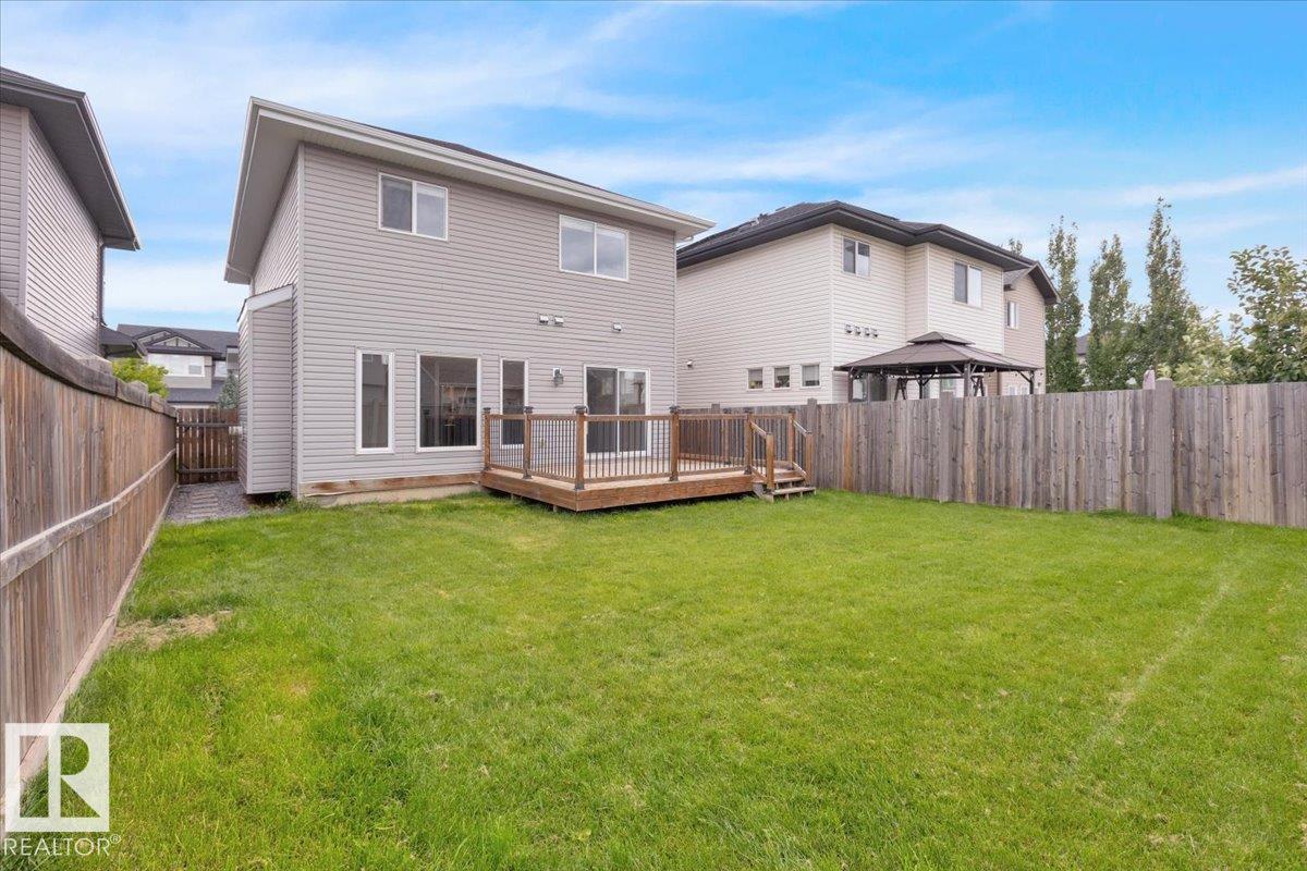 20517 98A AV NW, Edmonton
