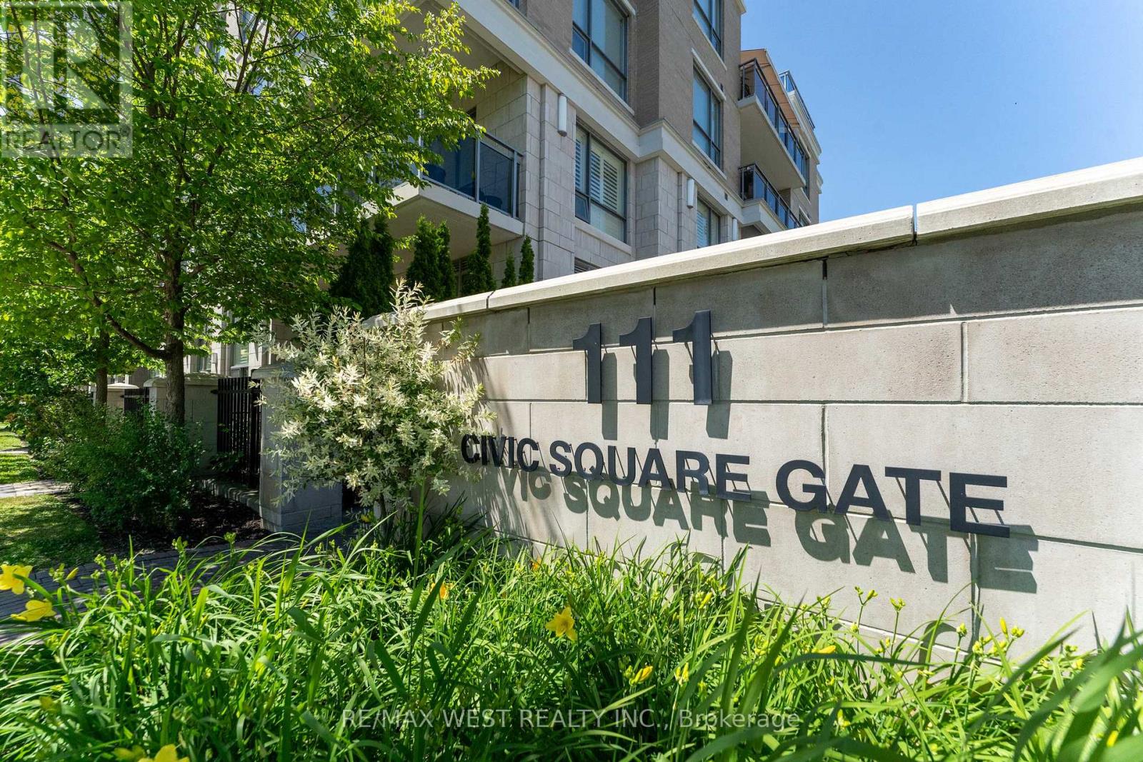 230 - 111 CIVIC SQUARE GATE