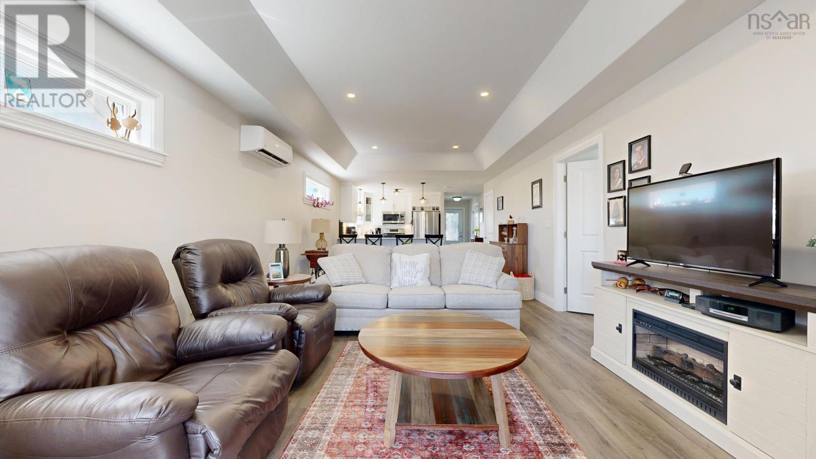 Property 28 of 49 of 83 Thistle Street