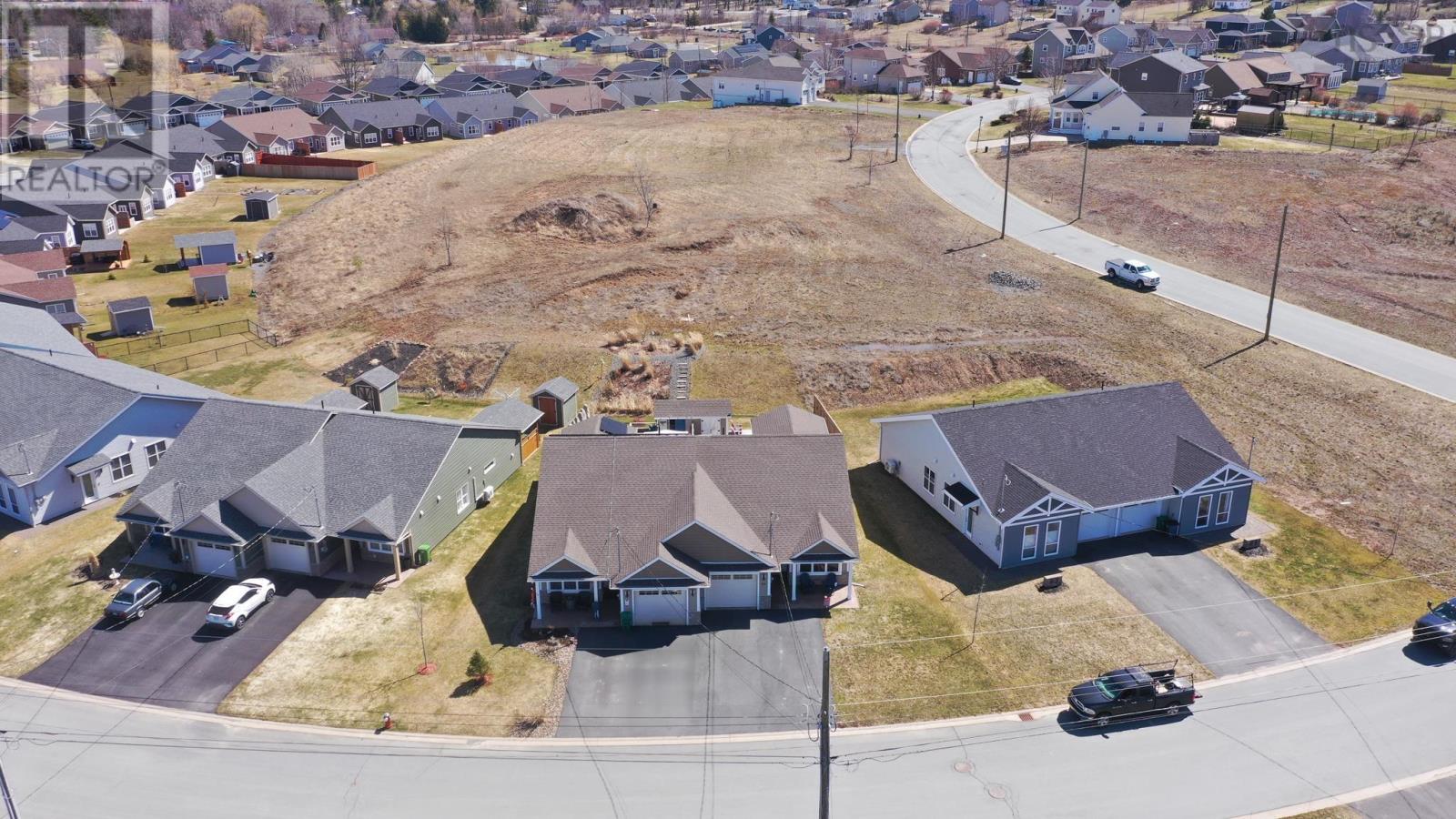 Property 3 of 49 of 83 Thistle Street