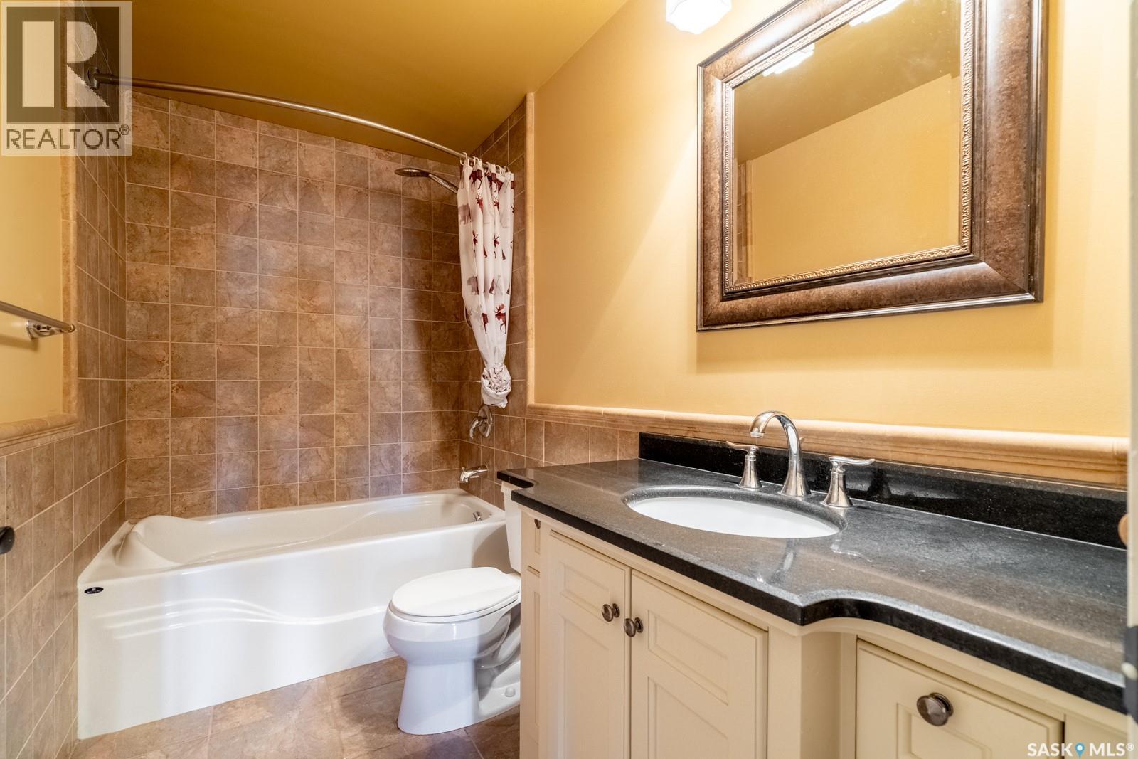 2514 BRODERICK ROAD - 29