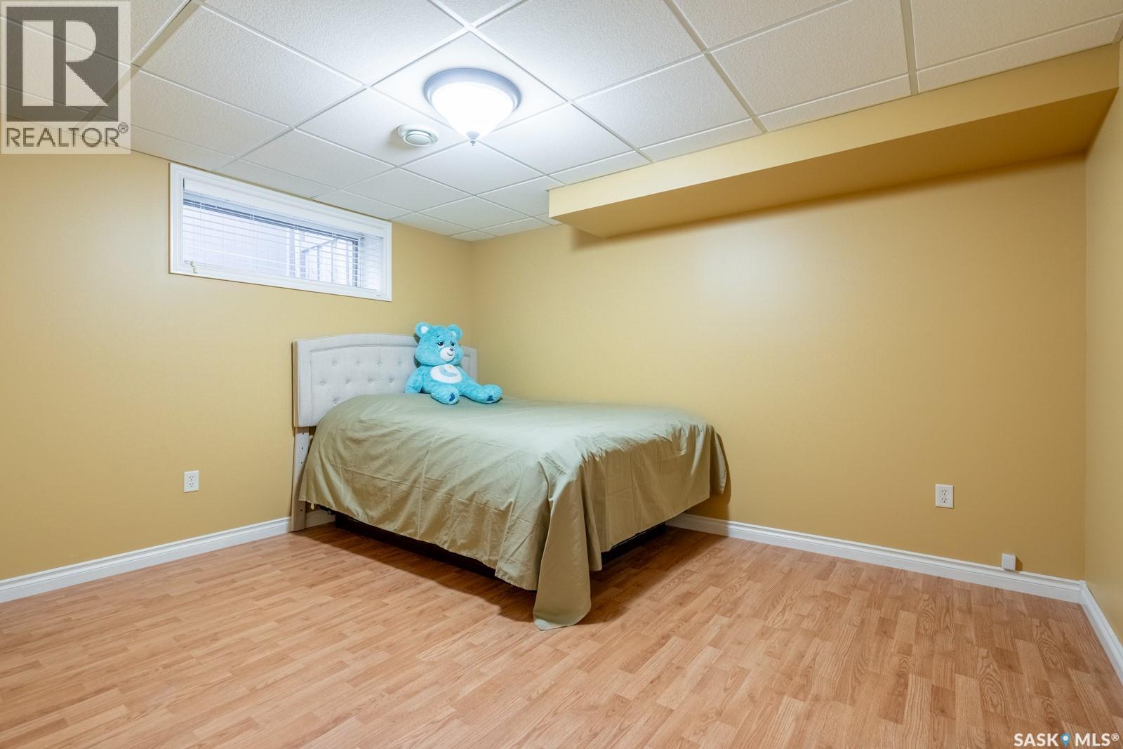 2514 BRODERICK ROAD - 32