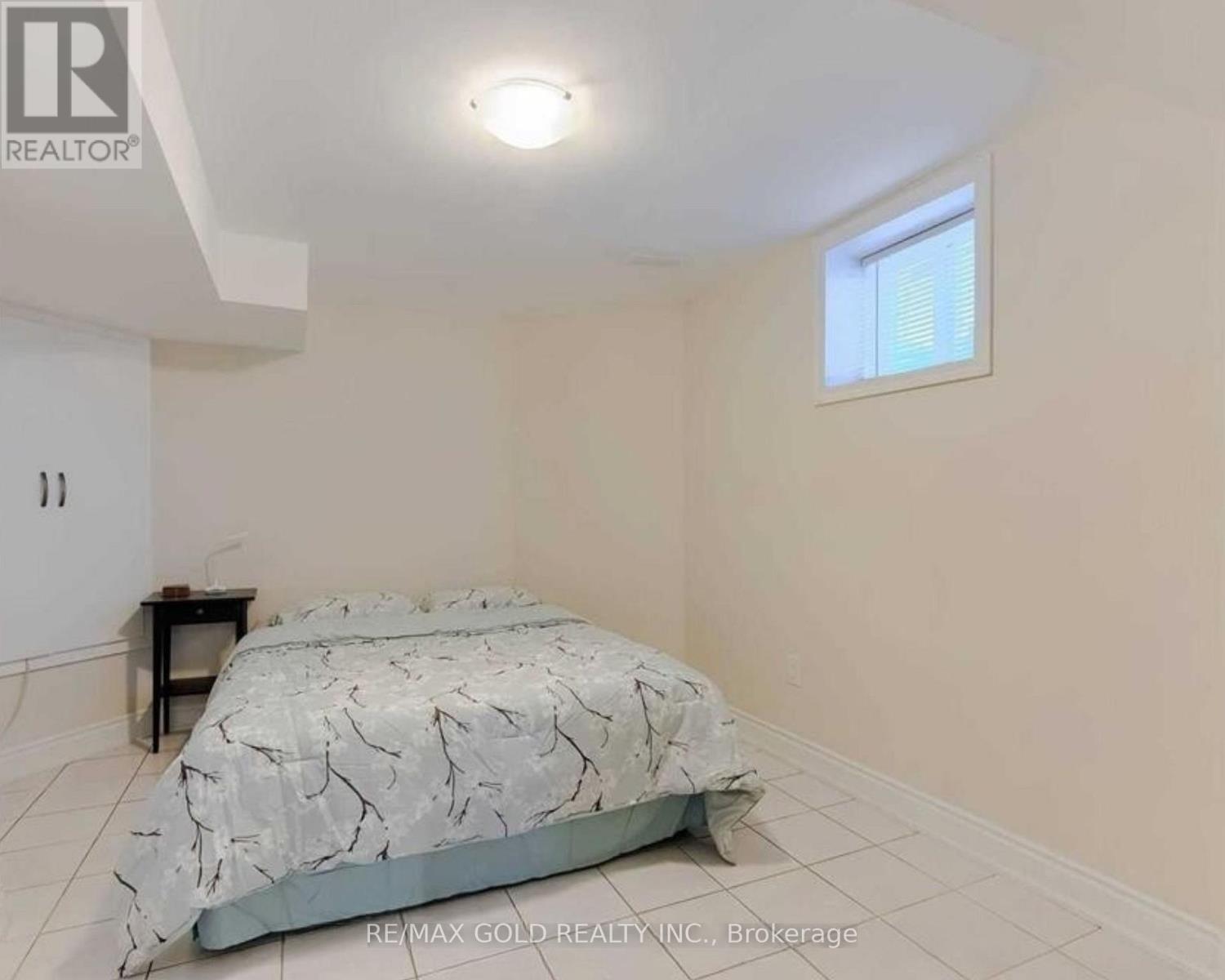 1090 TRUDEAU DRIVE - 48