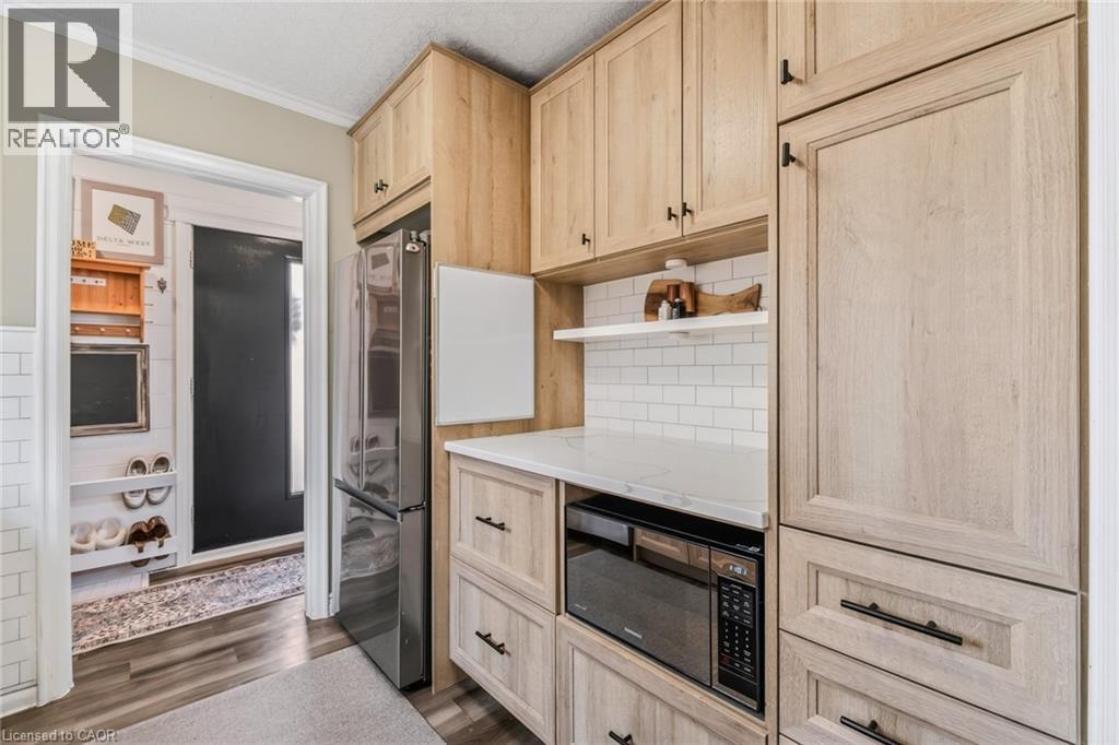 43 WOODBRIDGE ROAD - 13