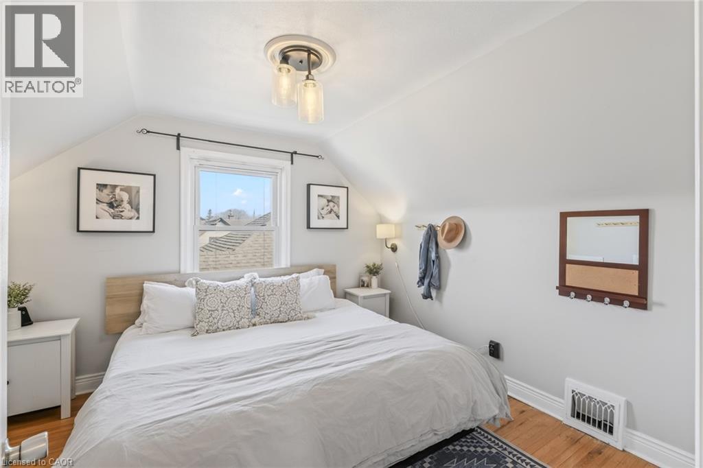 43 WOODBRIDGE ROAD - 25