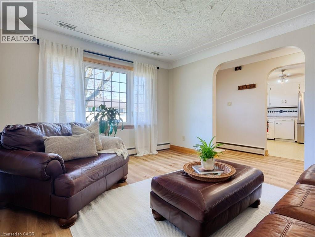 52 CARTER Street - 9