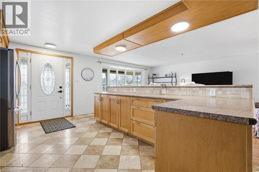 515 STRASBURG Road - 16