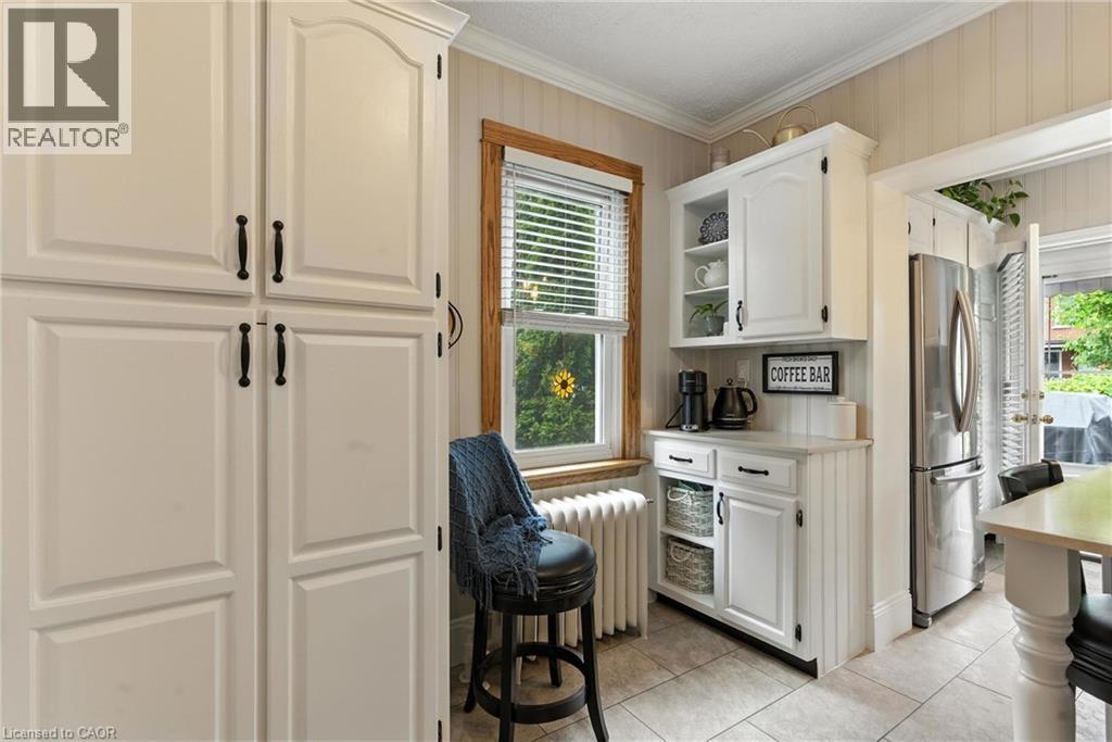 98 KENSINGTON Avenue S - 13