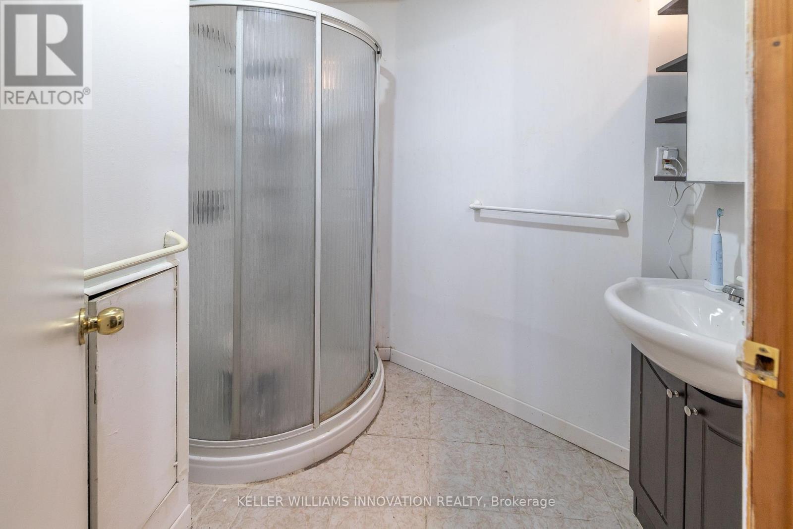 104 HENRY STREET - 21